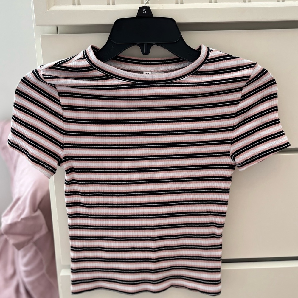 H&M stripped top